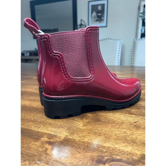 London Fog burgundy ankle, rain boots size 8 NEW - Picture 2 of 6